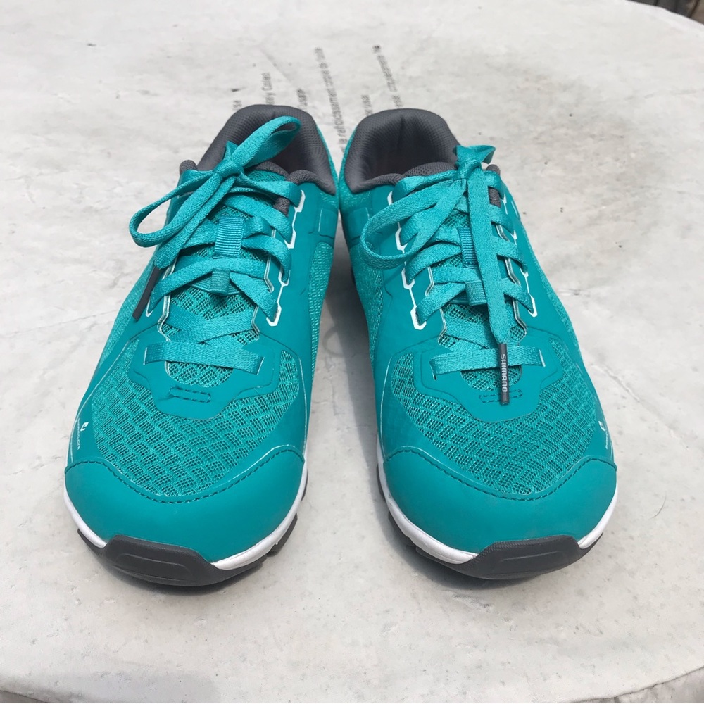 Shimano CW47 Pedaling Dynamics Bike Cycling Womens Shoe Turquoise White/8